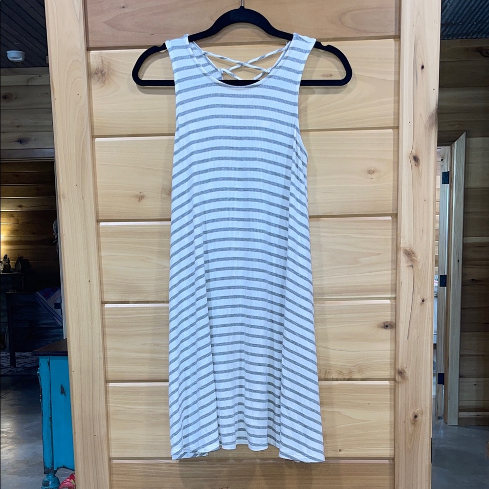 PPLA Striped Gray and White Top